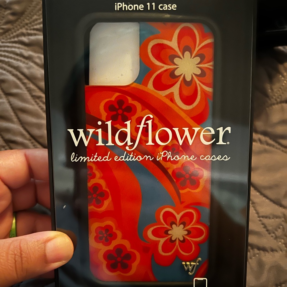 Ricky Thompson Wildflower Case